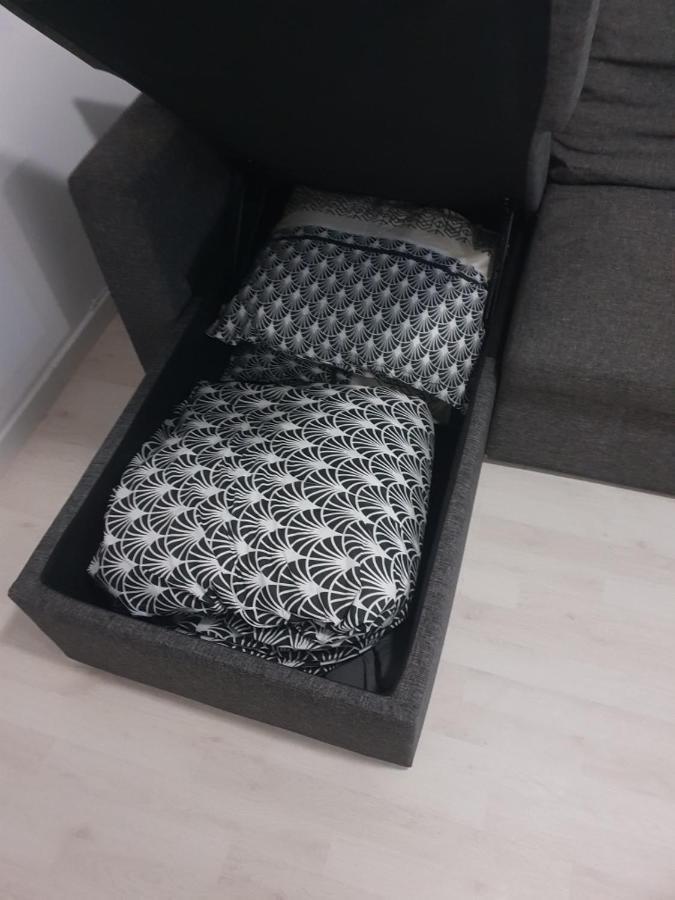 Studio Agreable Proche Gare Apartment เมอลัง ภายนอก รูปภาพ